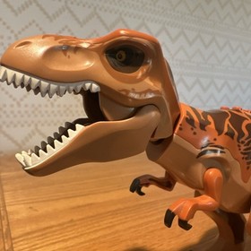LEGO Jurassic World T. Rex Tyrannosaurus Rex Dinosaur Figure 2010 Tracker 75918