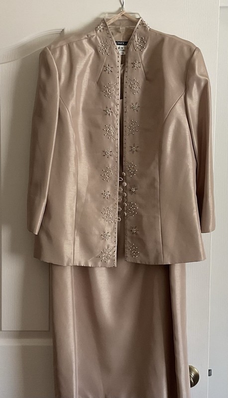 ONYX NITE  Formal Evening sheath gown Dress Jacket beaded silky Champagne 12 NEW