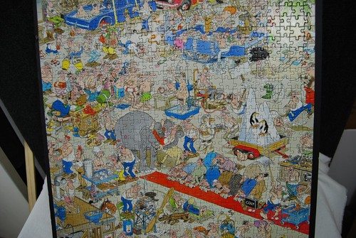 Jan Van Haasteren UNITED EUROPE, ASSEMBLY LINE, SOME LIKE IT HOT 3 in 1 Puzzle - Picture 11 of 24