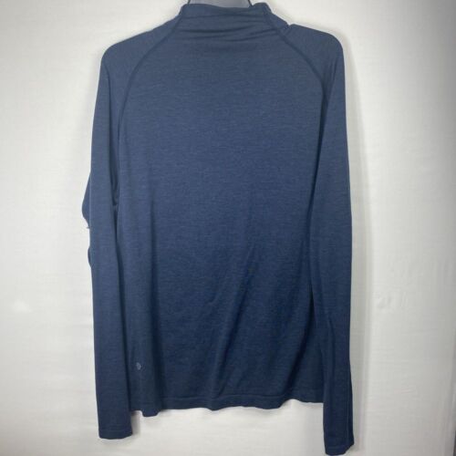 Lululemon Herren Shirt 1/4 Zip Metal Vent Tech Navy Größe Large Peleton Logo 6003 - Bild 3 von 11