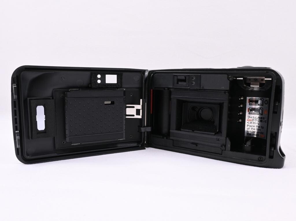 kyocera slim t 。　　 Q926 Kyocera Slim T Yashica T4 Point & Shoot Film Camera [LCD OK
