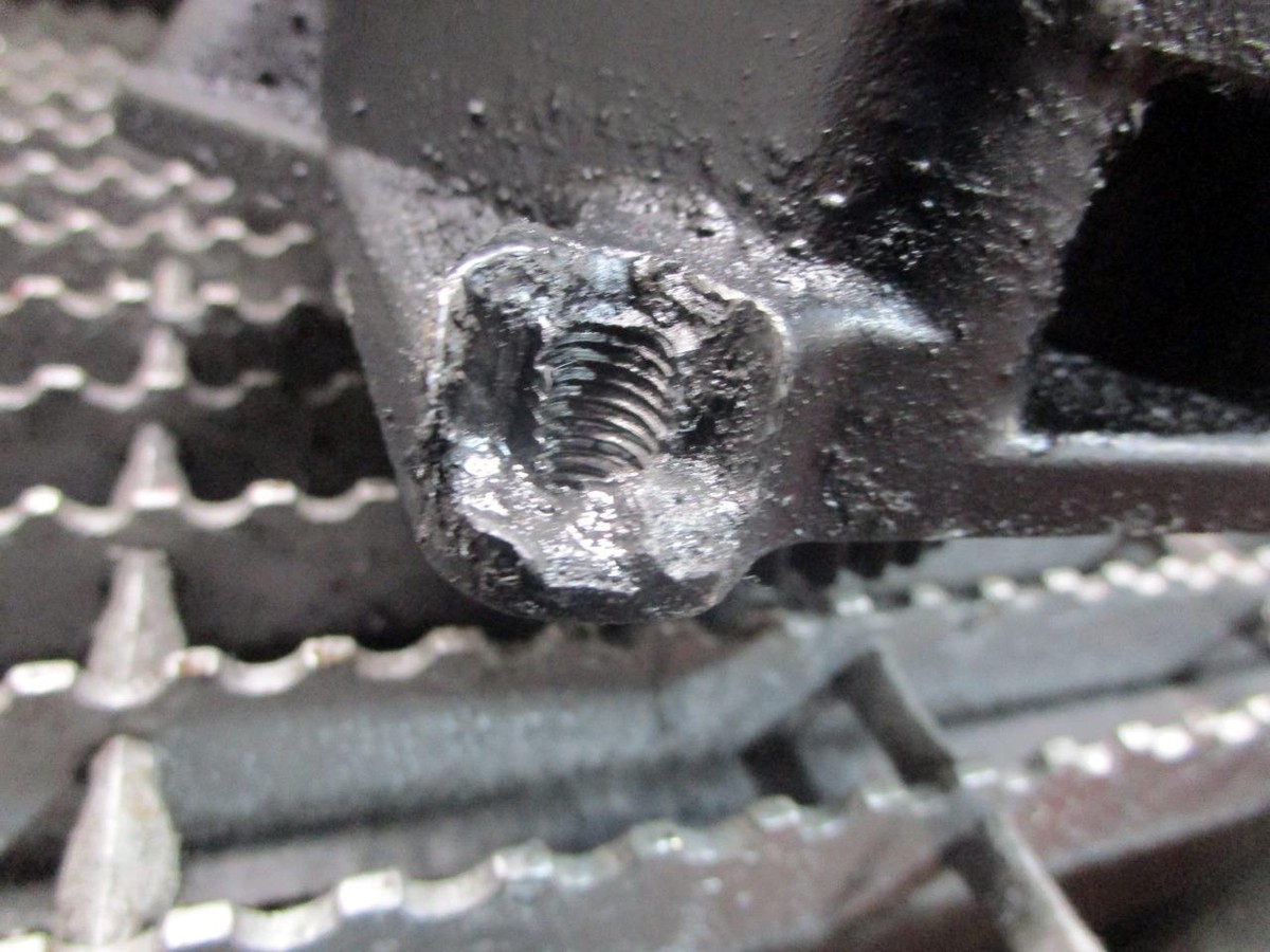 OEM Mack Renault Diesel Engine Knorr Air Brake Compressor SEB00416  