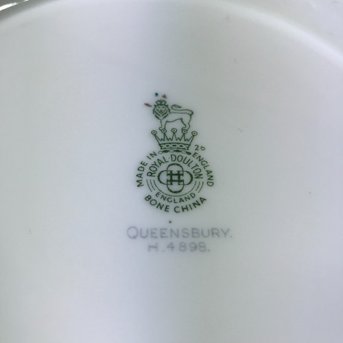 Royal Doulton Queensbury Vegetable Tureen with Lid H4898 Diameter 21.5cm / 8.46" - Picture 6 of 6