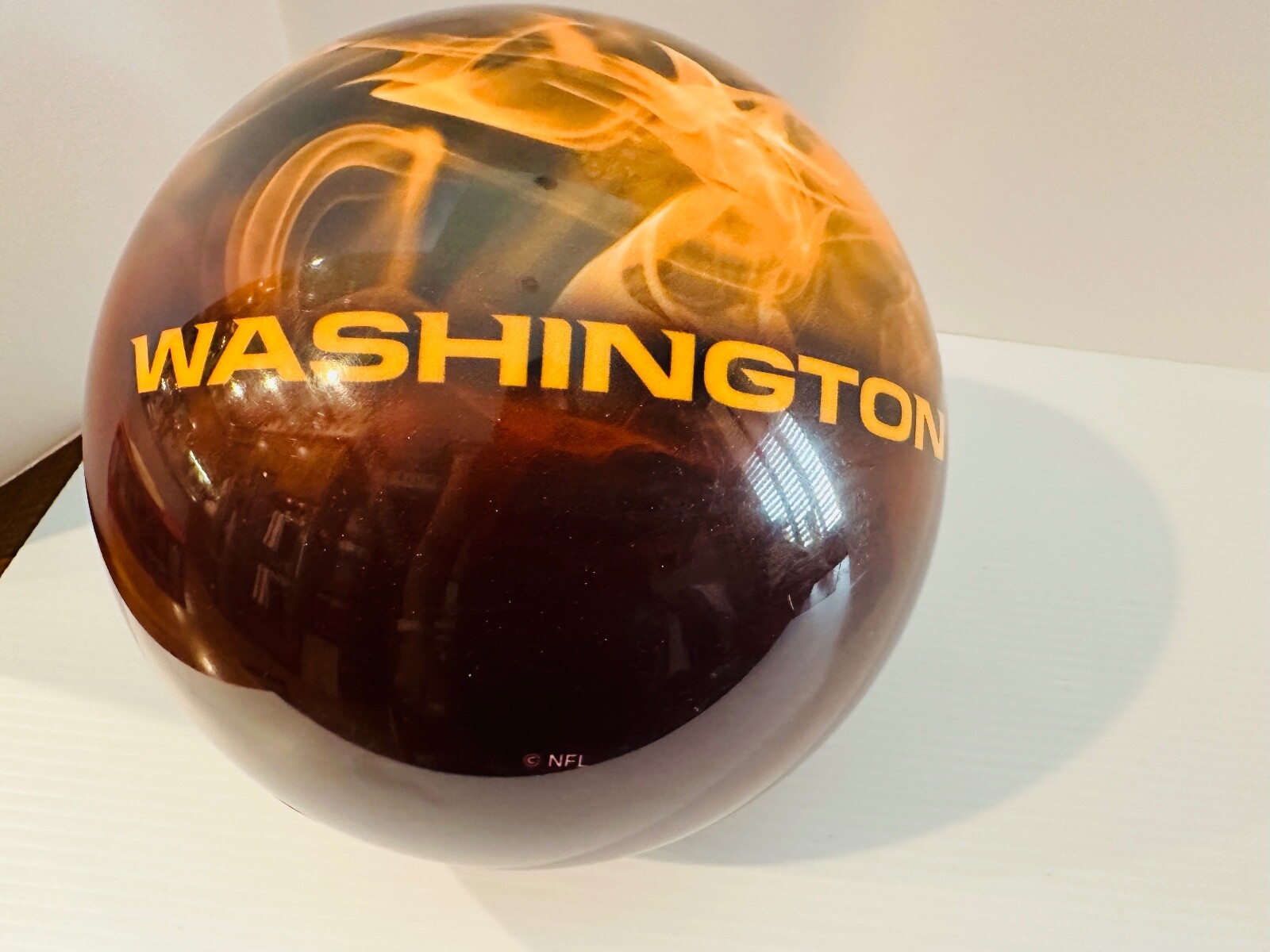 WASHINGTON FOOTBALL TEAM NFL BOWLING BALL w/ Redskins Storage Bag eBay