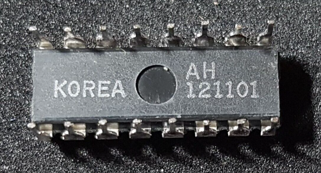 MOS 7708 Multiplexer (74LS257) Chip for Commodore 64/C16