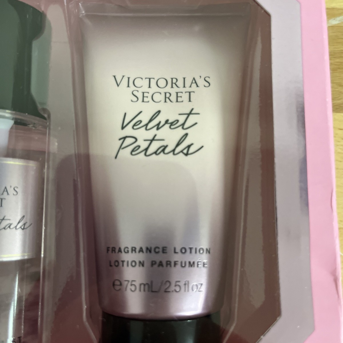 Victoria's Secret VELVET PETALS Mini Mist & Lotion Duo GIFT SET