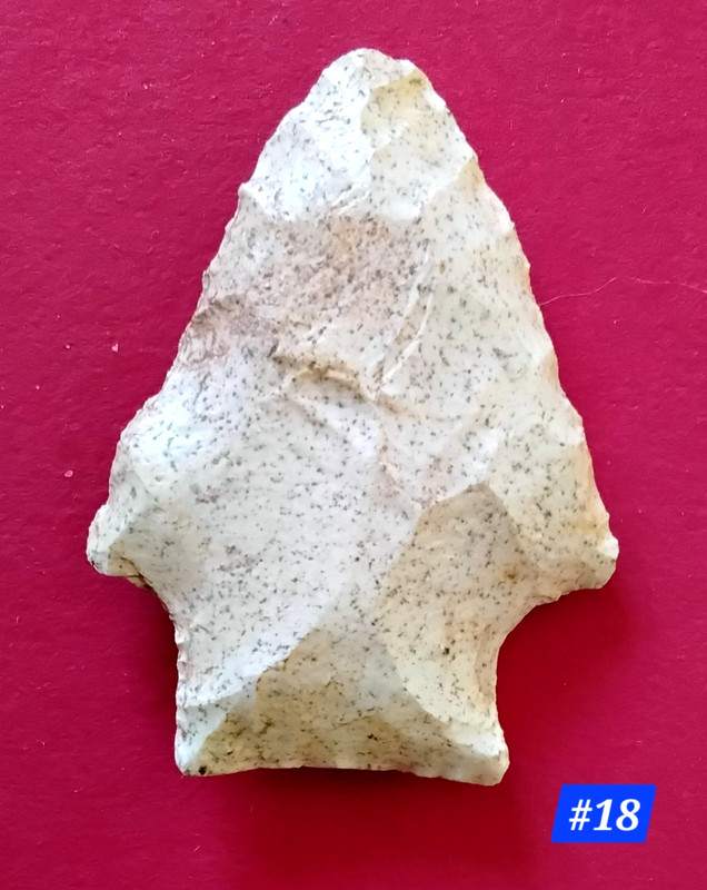 Primative Native American Indian Artifact Fla. Arrowhead Point approx. 2" *#18