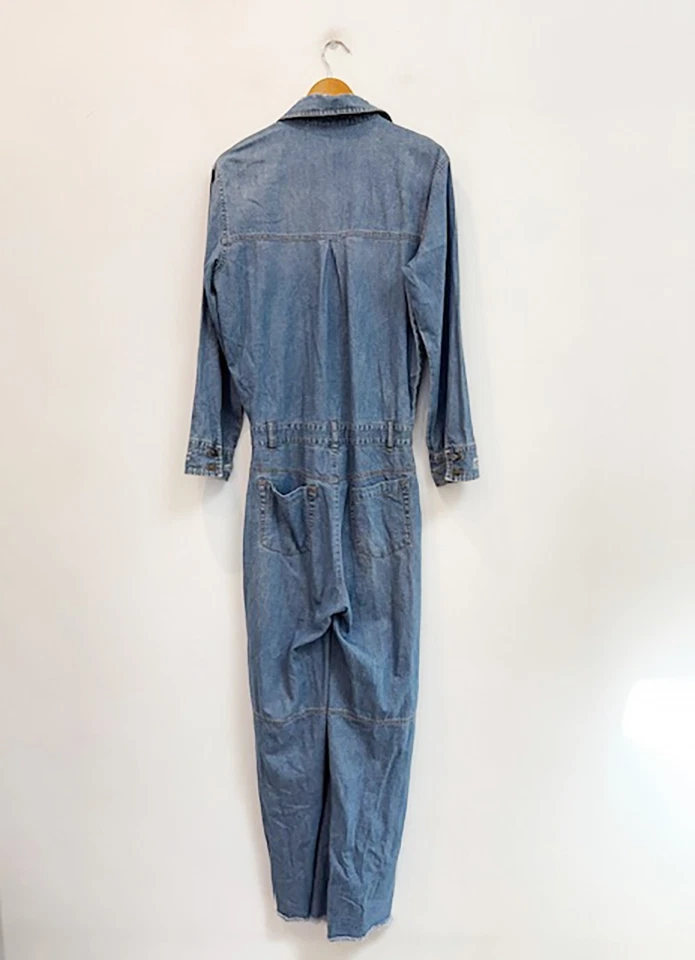 Mono de camionero de mezclilla azul cambray talla pequeña de una cucharadita de diseñador para mujer Foto 4 de 4