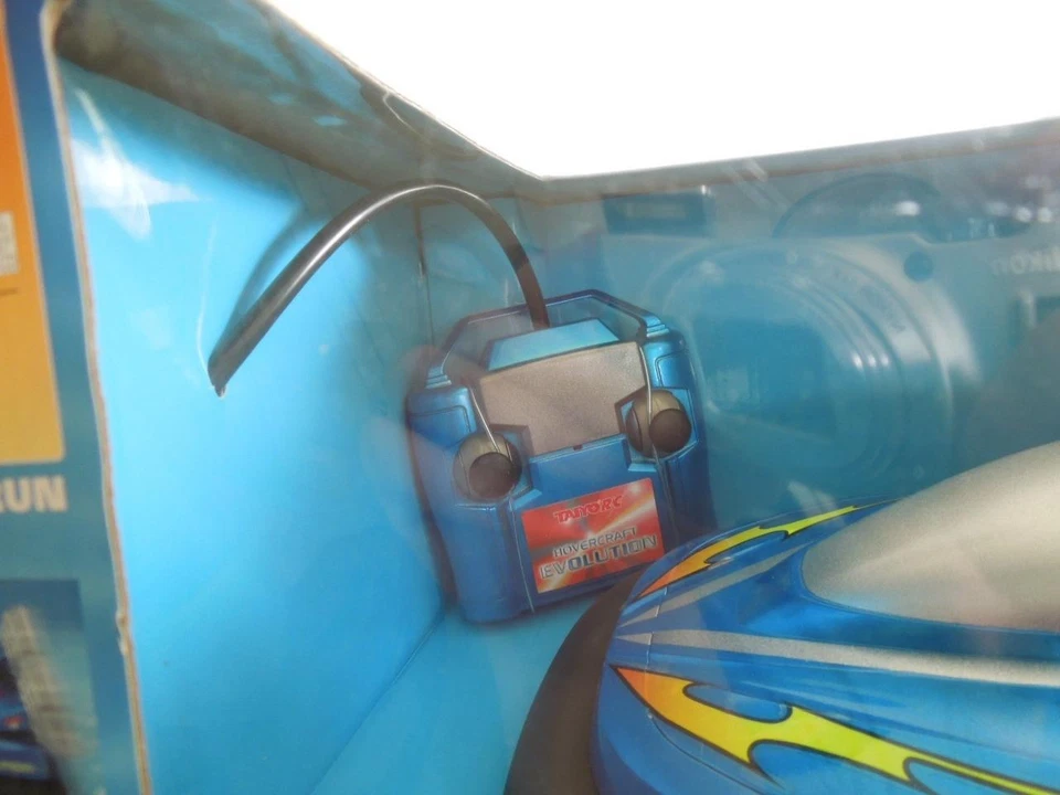 (1) Nuevo aerodeslizador jet control radio control tierra y agua Taiyo caja abierta evolución Foto 4 de 4