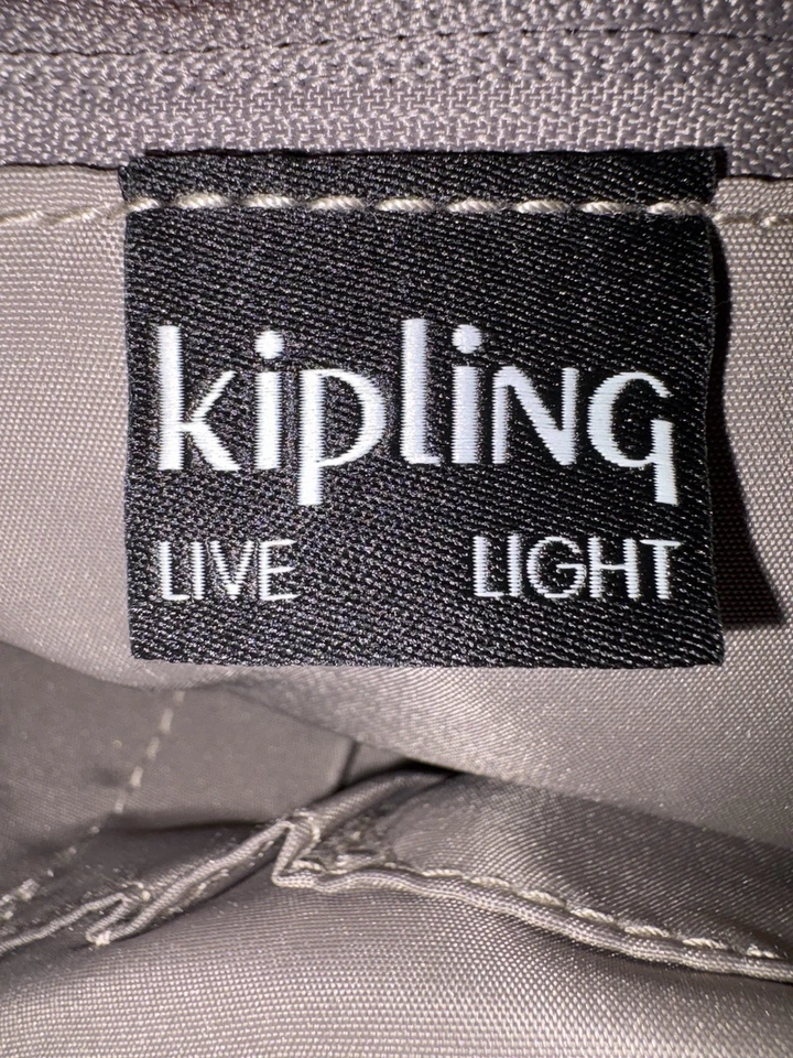 Bolso Bandolera Kipling Angie Metálico Tostado Nuevo-sin etiquetas. Foto 3 de 4