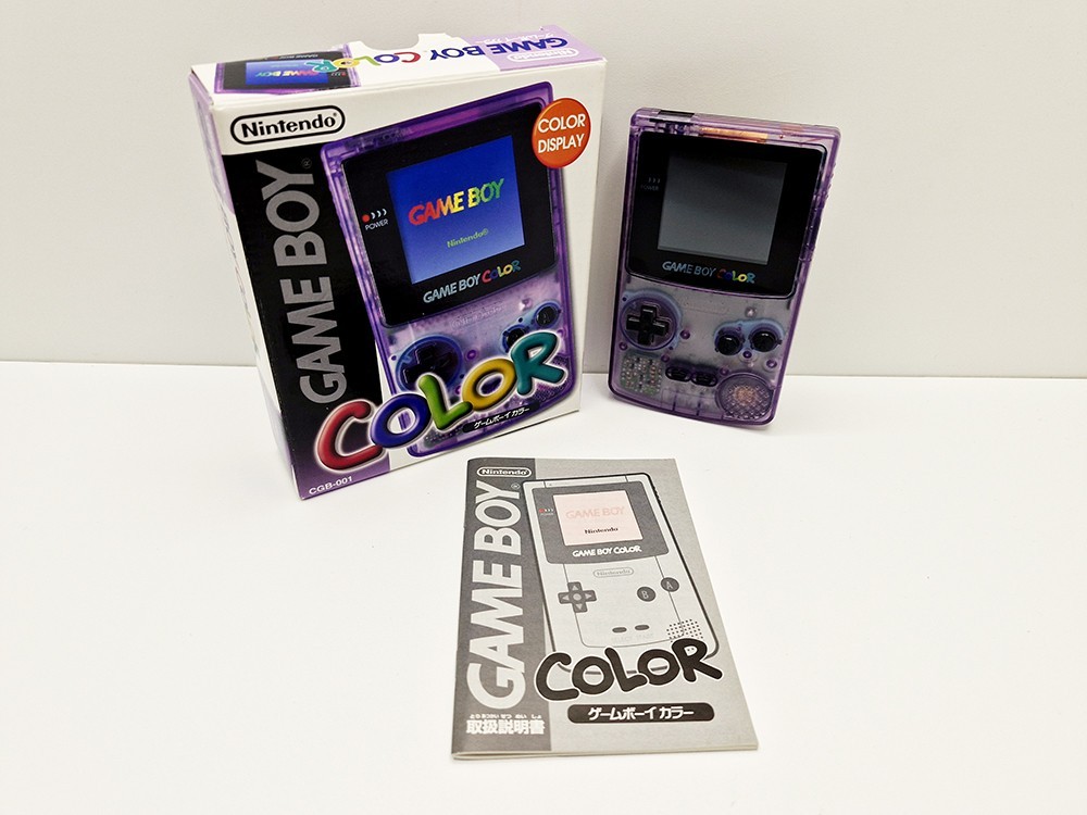 Console Game Boy Color Clear Purple Modée avec un écran LCD