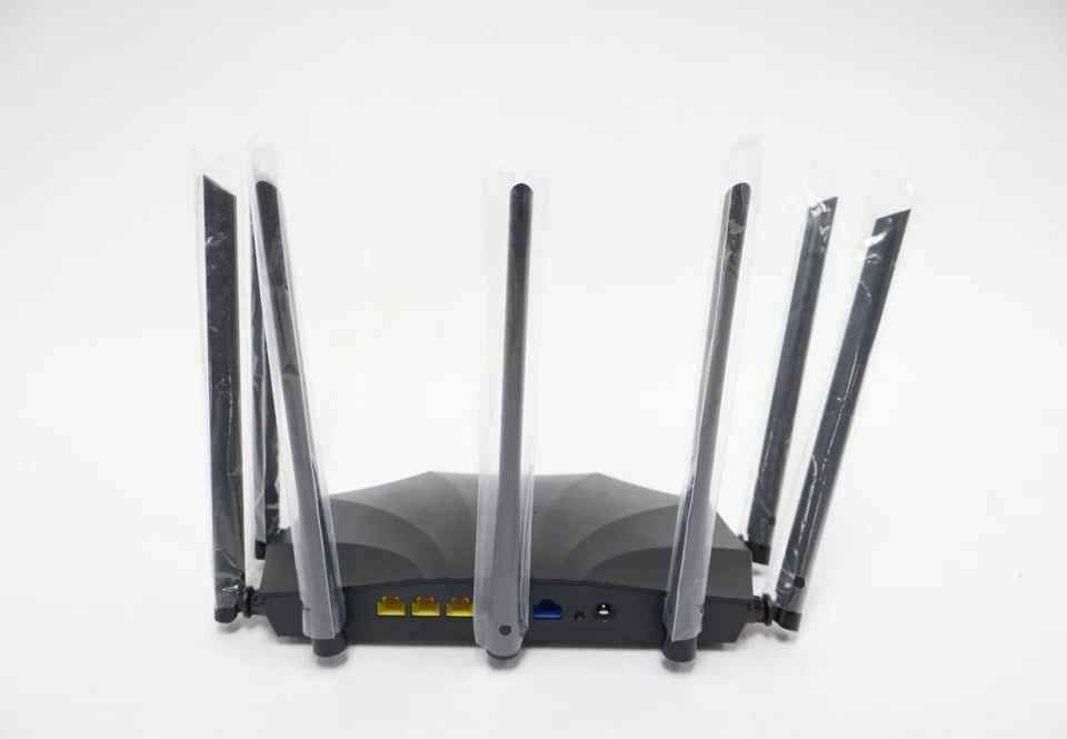 Tenda AC23 Dual Band Smart WiFi Router - Black New Open Box - Image 4 of 4