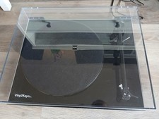 Flexson Vinylplay Turntable made by Rega - Same as Rega P1 Plus