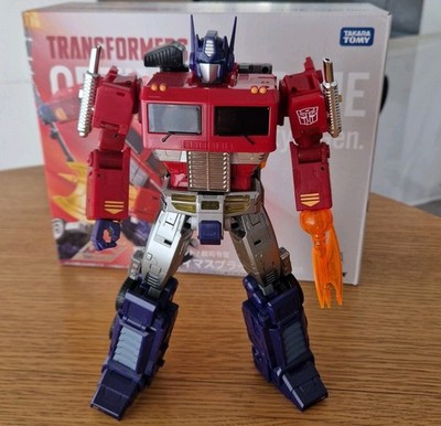 Takara Tomy Transformers MPG-17 Optimus Prime Style Gen. Masterpiece Komplett