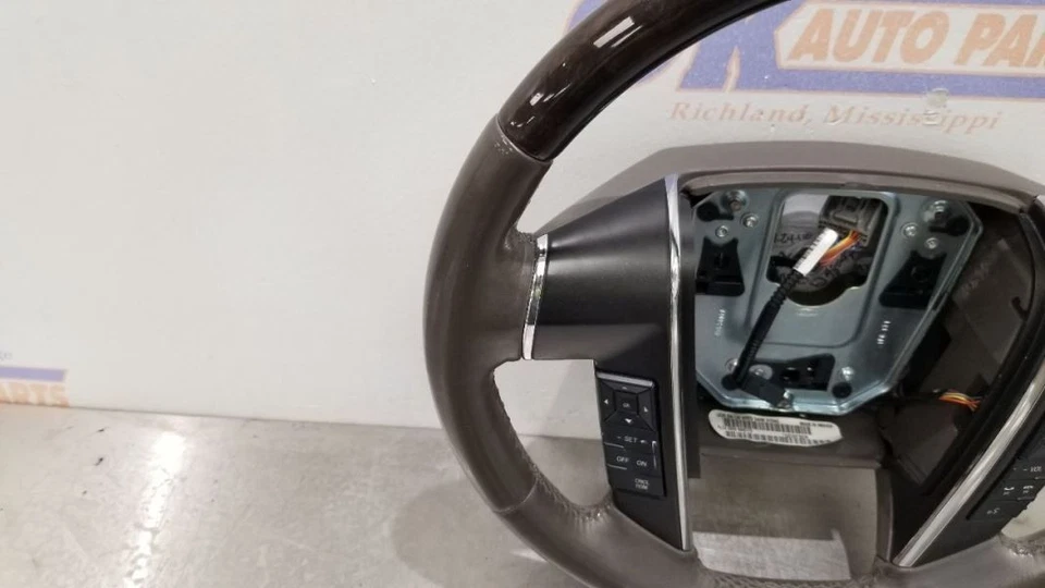 17 VOLANTE LINCOLN NAVIGATOR CUERO GRIS VETA MADERA Foto 3 de 4