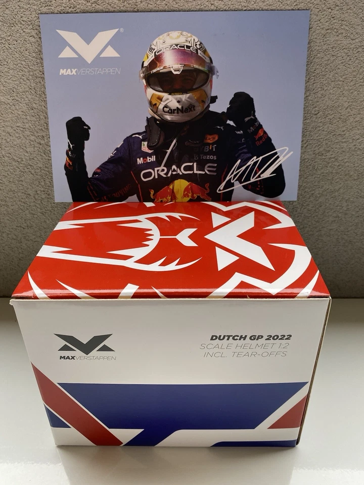 Max Verstappen 2022 World Champion - 1/2 Scale - Dutch GP - Immagine 4 di 4