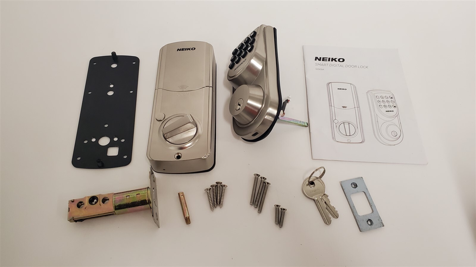 Neiko 52909A Keyless Electronic Deadbolt Lock with Auto-Locking in Brushed Silver-image