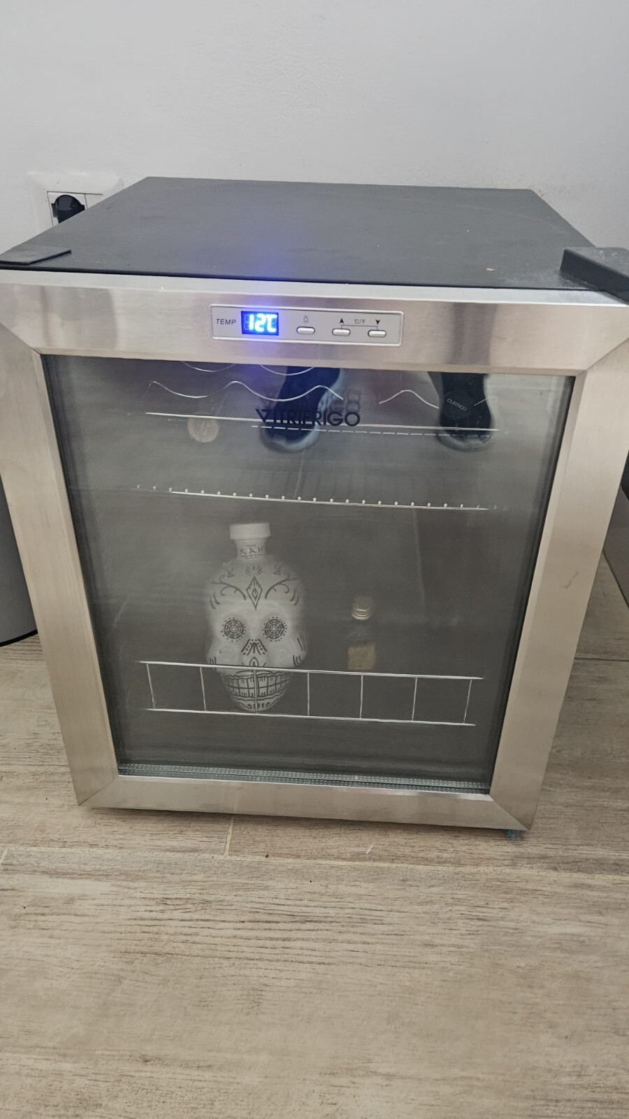 Cantinetta Vitrifrigo DCW46