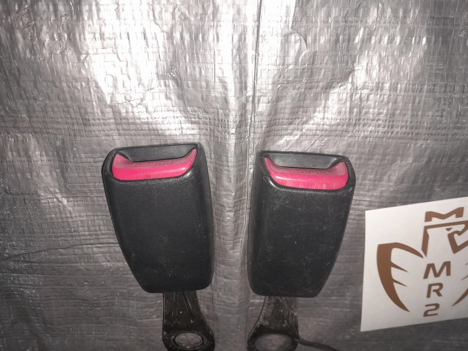 1991-1995 Toyota MR2 BLACK DRIVER SIDE SEAT BELT BUCKLE LEFT  RIGHT PAIR SW20 Foto 2 de 2