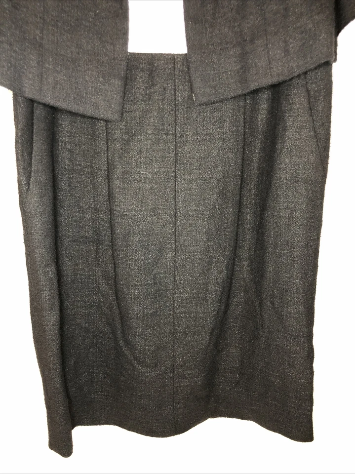 CHANEL 09P NEGRO CC LOGO TWEED CHAQUETA FALDA TRAJE VESTIDO FR 38 Lazo estilo años 60 SC2 Foto 3 de 4