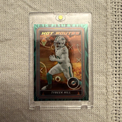 Panini 2023 Phoenix Hot Routes Tyreek Hill #HR-28 Green 21/25 Dolphins EXCELLENT