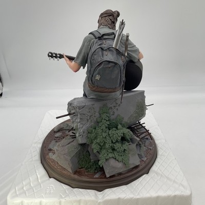 The Last Of Us Part II 2 Official Collectors Edition Ellie Statue