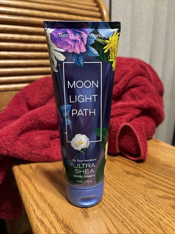 NEW, Bath & Body Works, Moonlight Path Ultra Shea Body Cream, 8 Ounces ￼