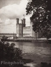 1926 Vintage UK England CARNARVON CASTLE Wales Waterfront Photo Art ~ E.O. HOPPE