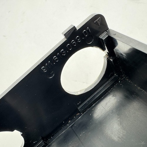 OEM 1977 - 1989 Porsche 930 911 Front Center Console Trim Climate Control Switch - Picture 12 of 12