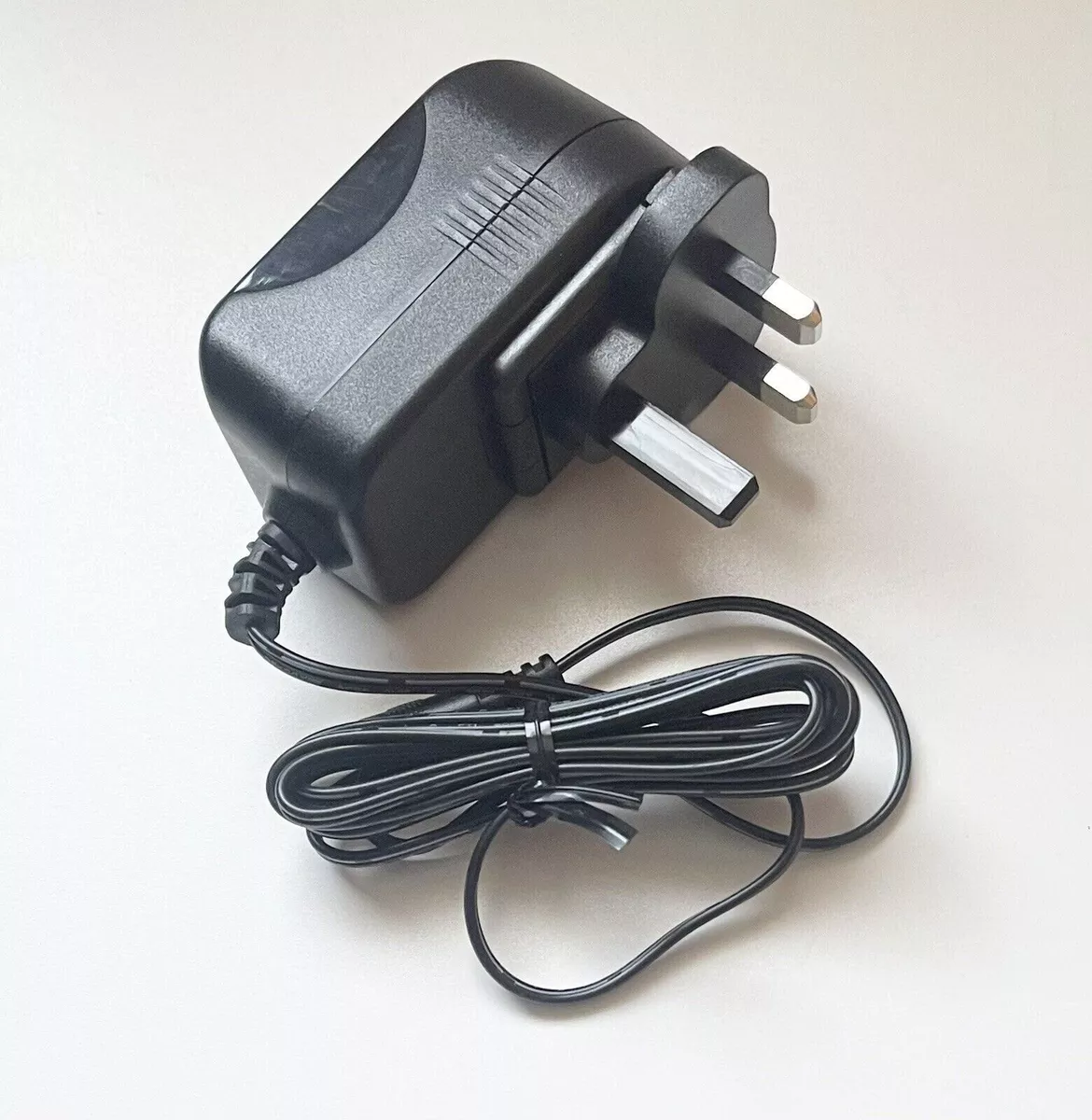 Tesco TC7PDVDAW11 Portable DVD Player 9V AC Adaptor Charger AC-DC ADAPTOR