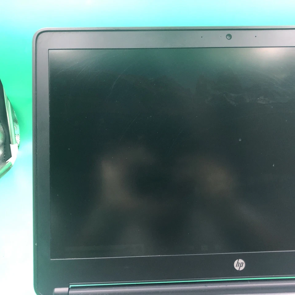 HP Probook 650 Intel i5-4210M 2.6GHZ 8GB 500GB HDD Ventana 10P Pantalla dañada Foto 3 de 4