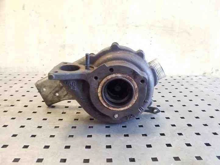 Turbocompresor VOLVO XC70 II 30757080 2.4 diésel 136kw 2007 26190452 Foto 3 de 4
