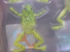 Imakatsu Finesse Frog Mini 2.8 (Lime Chart Pepper / Cream Berry) New