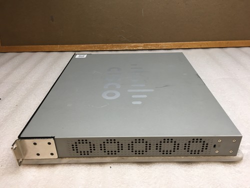Cisco Small Business SGE2010P Commutateur PoE 48 ports 4 ports SFP 10/100 avec câble d'alimentation - Photo 6/6