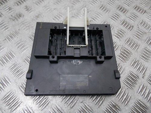 Volkswagen Golf Bcm Karosserie Steuergerät ECU 5Q0937084AC 1.4 Benzin 2008-2016r