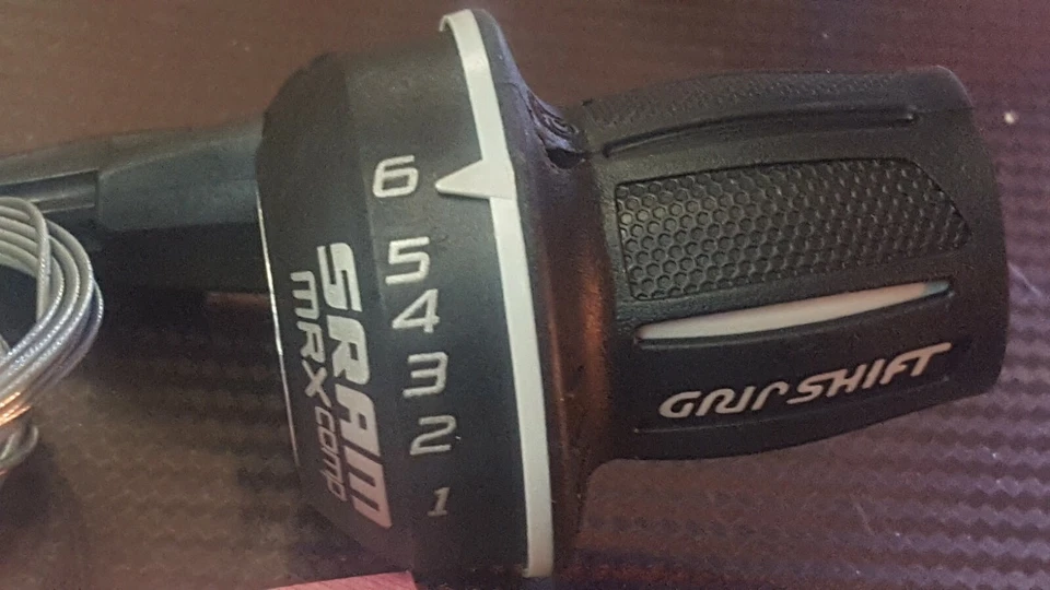 Gripshift MRX Comp (PAIR) 6 Speed Twist Grip Shifters Gear Levers 3x6s + Cables - Image 2 of 4