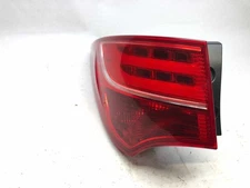 2013 - 2016 Hyundai Santa Fe Left Drivers Outer Tail Light Assembly Incandescent