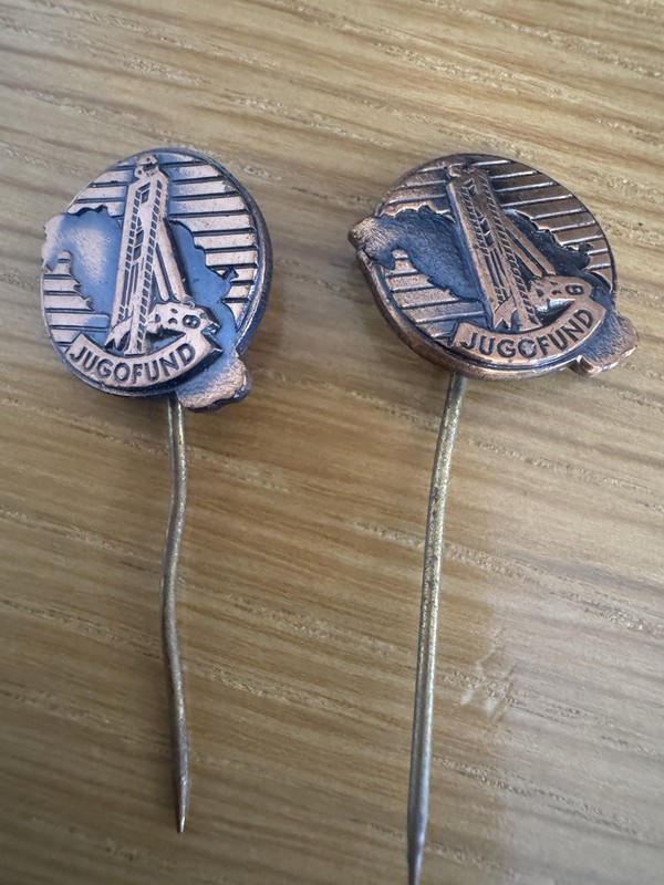 Jugofund Souvenir Pinbacks Travel Collectible Souvenirs & Travel Gift