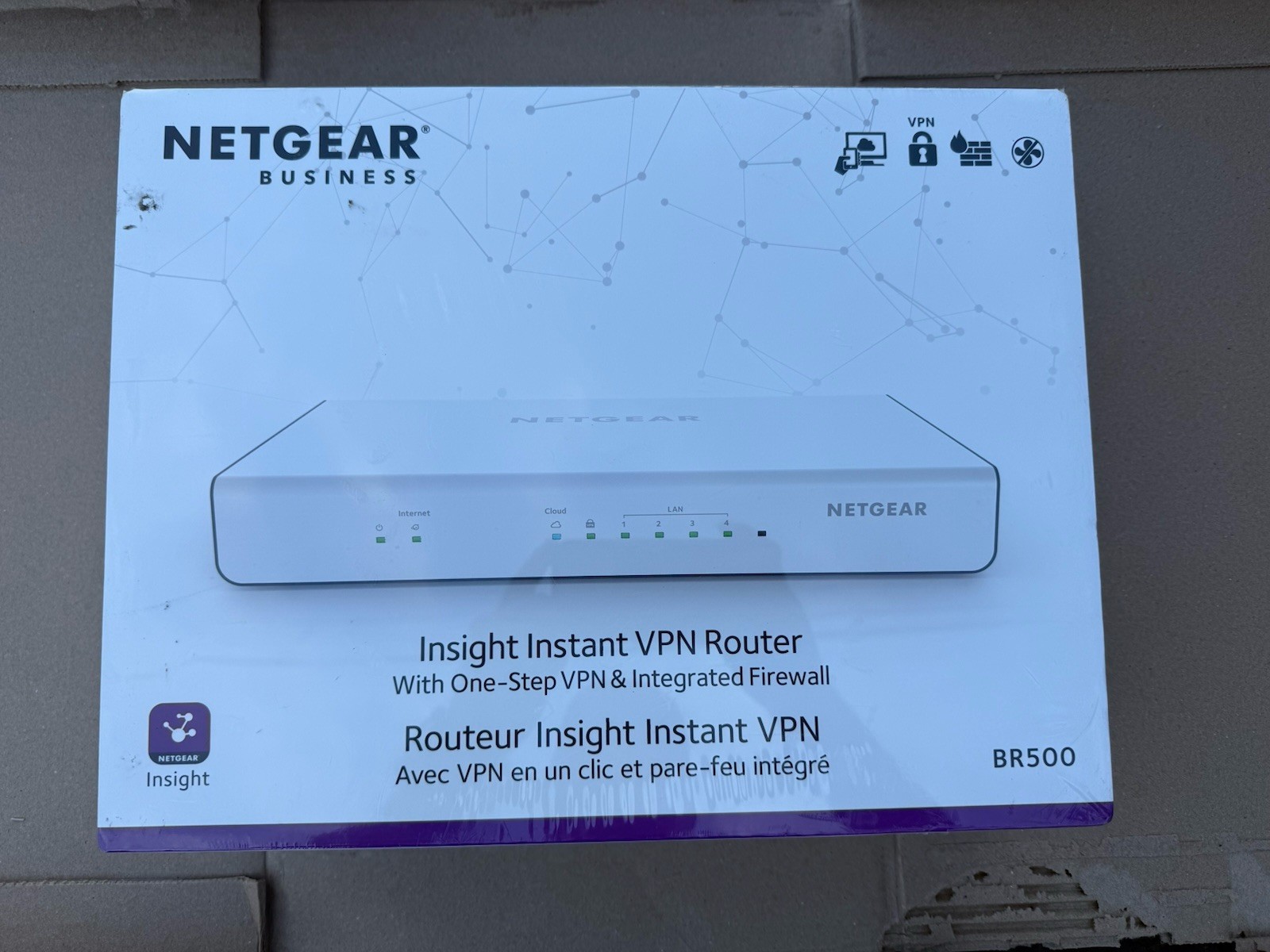 Netgear Insight Instant VPN Router BR500 with Integrated Fir