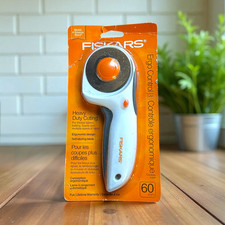 Fiskars Ergo Control 60 mm Rotary Cutter for Heavy Duty Cutting 197940