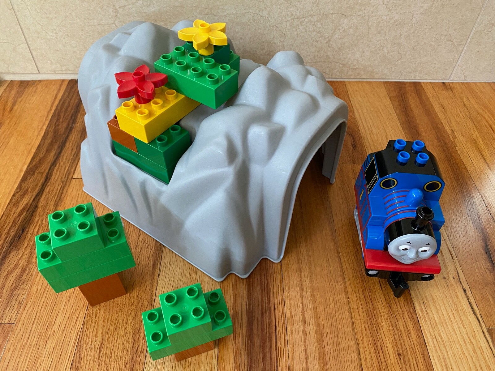 lego duplo thomas train