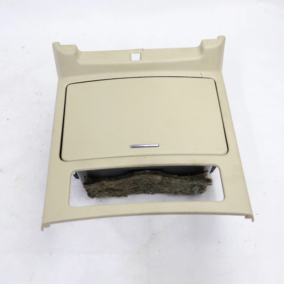 2006-2007-INFINITI-M35-M45-CONSOLA CENTRAL-DELANTERA-PORTAVASOS-P10552A28000-OEM BRONCEADO Foto 3 de 4