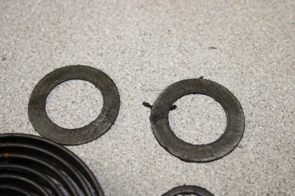 Honda Dream Touring 305 CA77 1965 muelle de arranque T13-4676.Uy Foto 2 de 4