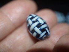 Vintage Blue White Porcelain Chinese Bead Basket Endless Knot 16mm Round Oval
