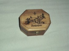 Olivenholz Dose Breite ca 7 cm Höhe ca 4,5 cm Tiefe ca 4 cm