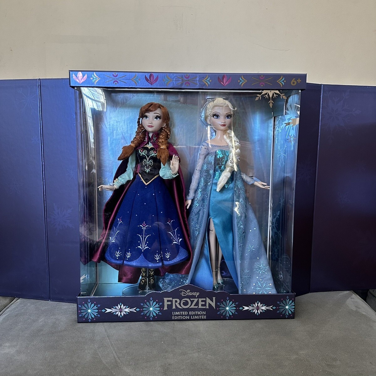Disney Frozen 10th Anniversary Anna And Elsa 17” Doll Set LE 3000