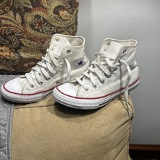 Converse Chuck Taylor All Star High Top in White style 3J253 Size 2.5 Youth