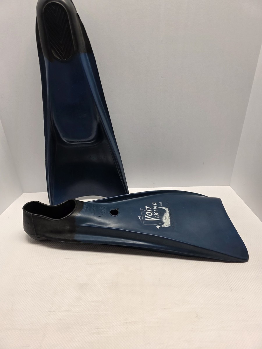 Vintage 1970s AMF Voit Viking 46 Scuba Swim Fins Blue Rubber USA