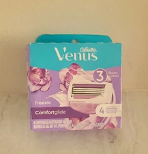Gillette Venus Razor Blades Comfort Glide Freesia 4 count Women's - NEW