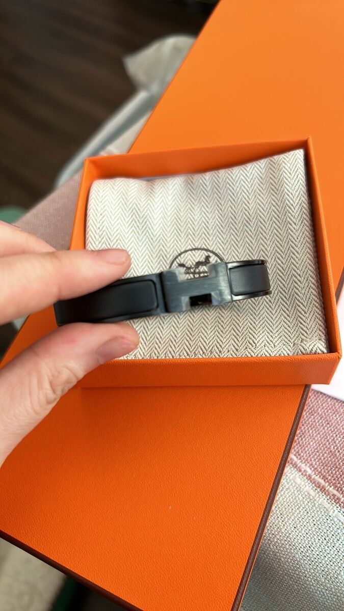 HERMES CLIC H MENS BRACELET - SO BLACK - NRAND NEW BOXED | eBay HERMES CLIC H MENS BRACELET - SO BLACK - NRAND NEW BOXED | eBay